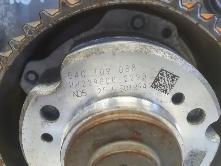 Skoda Citigo 1.0 MPI POKRYWA ZAWORÓW wałki 04C103475H