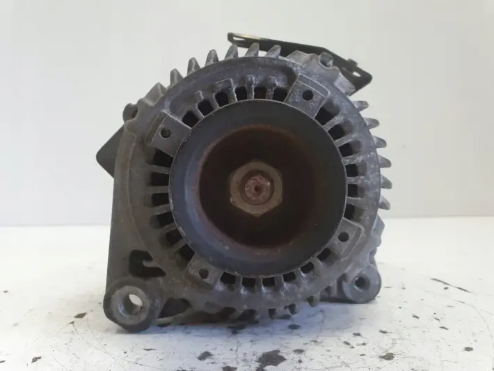 Toyota Avensis T22 2.0 VVTI ALTERNATOR denso 3A