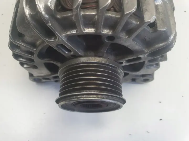 Citroen Berlingo II 1.6 HDI ALTERNATOR valeo 9665617780