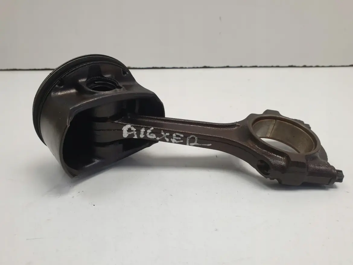 Opel Astra IV J 1.6 16V TŁOK KORBOWÓD A16XER