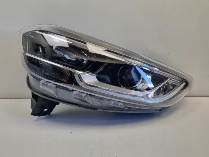 Renault Kadjar PRZEDNIA LAMPA LEWA lewy przód LED EUROPA 260600479R