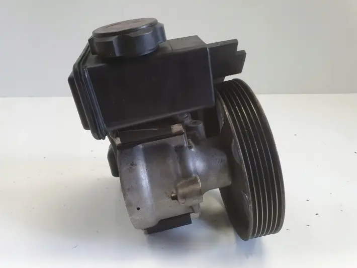 Citroen Xsara II 1.4 8V POMPA WSPOMAGANIA 9636425980