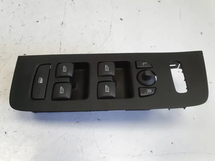 Volvo V40 II LEWY PANEL STEROWANIA SZYBAMI szyb przełącznik 31453232
