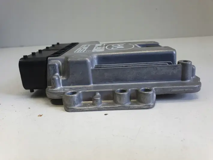 Volvo S60 II V60 1.6 T3 STEROWNIK SILNIKA komputer 0261S06611