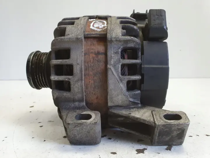 Volvo XC60 2.0 D D3 ALTERNATOR 30659131