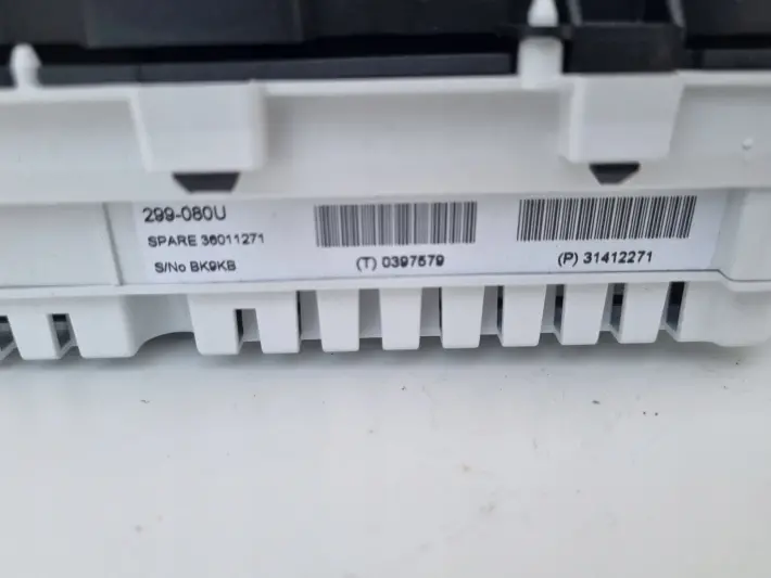 Volvo V40 II Diesel LICZNIK ZEGARY TFT Europa 31412271 36011271