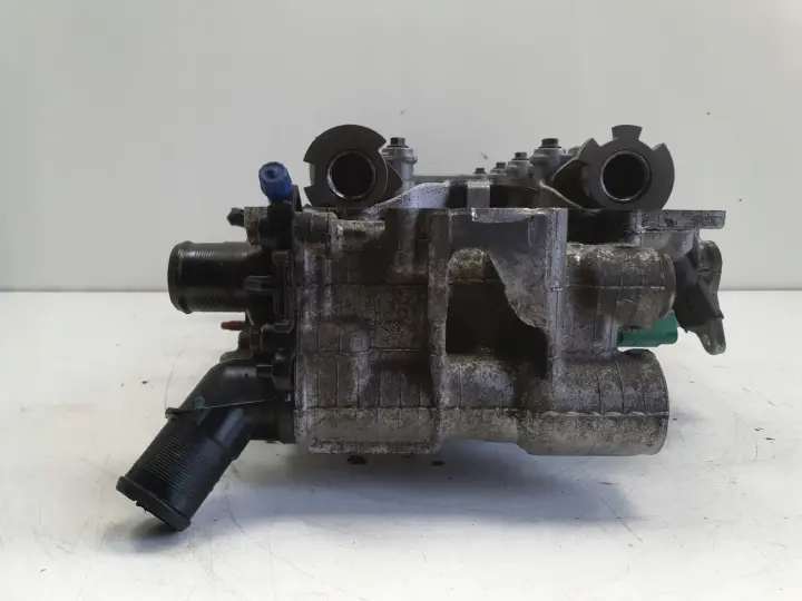 Peugeot 2008 1.2 VTi GŁOWICA CYLINDRÓW 9688669980