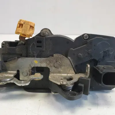 Chevrolet Equinox ZAMEK DRZWI Prawy tył pasażera