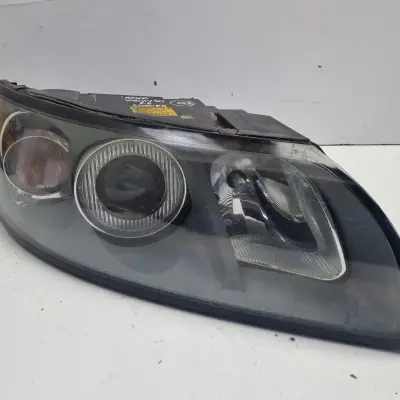Volvo S40 II V50 PRZEDNIA LAMPA PRAWA prawy przód EUROPA 30678913