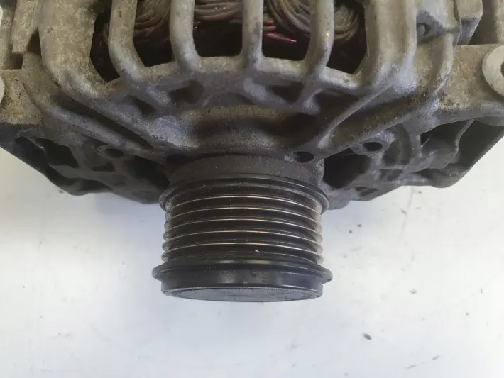 Audi A4 B8 1.8 TFSI ALTERNATOR bosch 06H903017J 150A