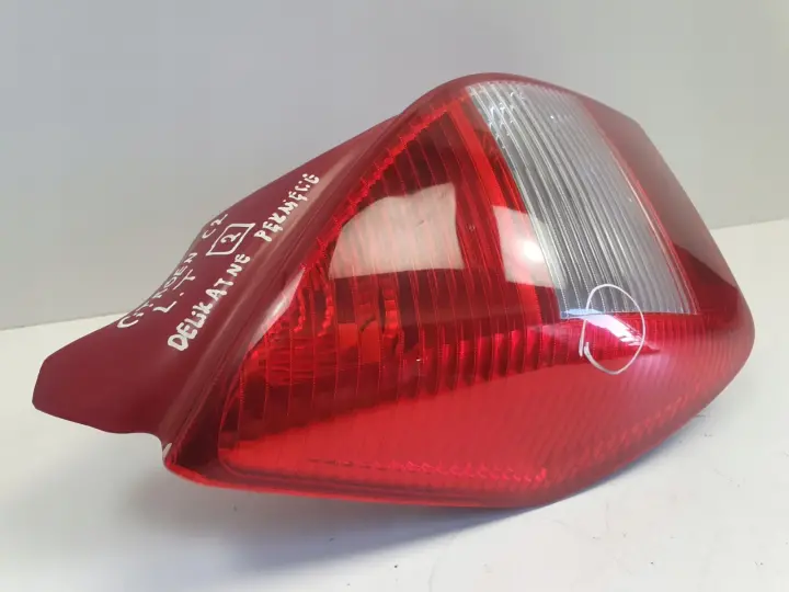 Citroen C2 03-09r TYLNA LAMPA LEWA lewy tył kierowcy 9680283780