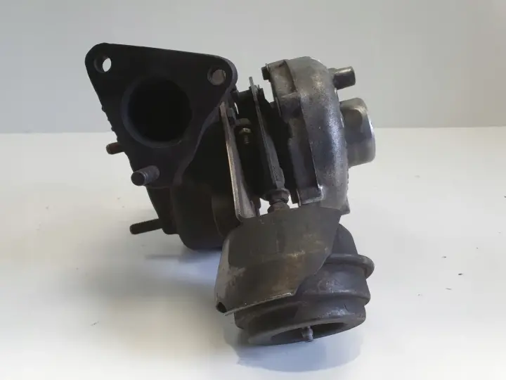 Audi A4 B6 1.9 TDI TURBOSPRĘŻARKA turbo 028145702H AVB 101KM