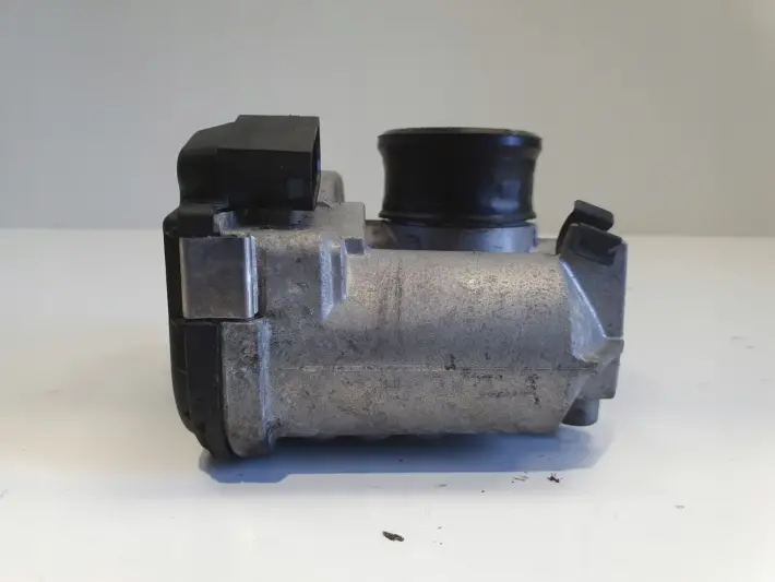 Smart ForTwo 0.7 T turbo PRZEPUSTNICA A1601410225 02505003055