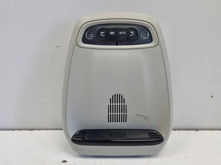 Volvo V40 II LAMPKA OŚWIETLENIA KABINY Podsufitka 31398259