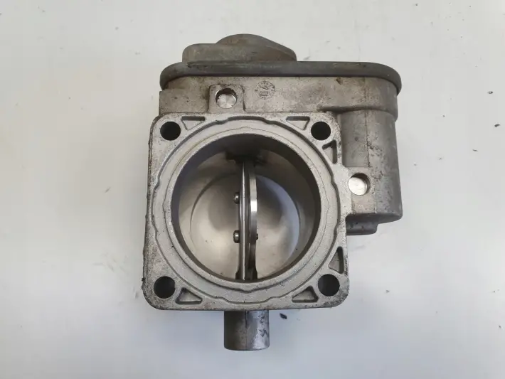 VW Bora 1.9 SDI PRZEPUSTNICA 038128063C