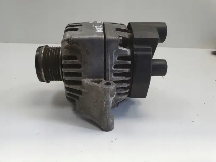 Opel Corsa C 1.3 CDTI ALTERNATOR