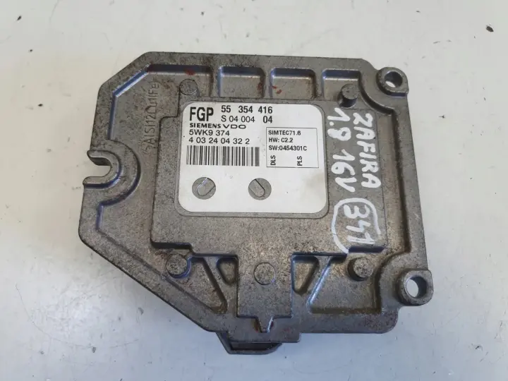 Opel Vectra C 1.8 16V STEROWNIK SILNIKA komputer 55354416