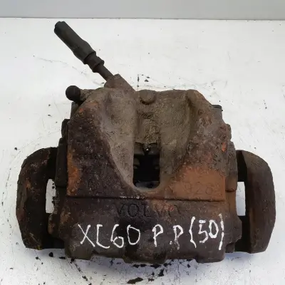 Volvo S60 II XC60 I PRZEDNI ZACISK HAMULCOWY Prawy przód PASAŻERA 928