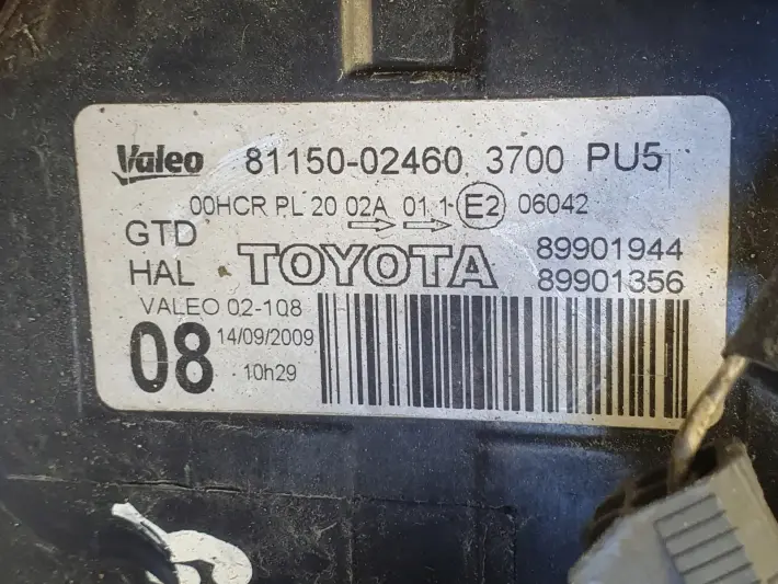 Toyota Auris I 06-09r PRZEDNIA LAMPA LEWA lewy przód EUROPA 81150-02460