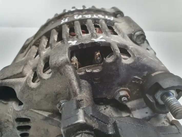Opel Astra III H 1.7 CDTI ALTERNATOR pompa vacum