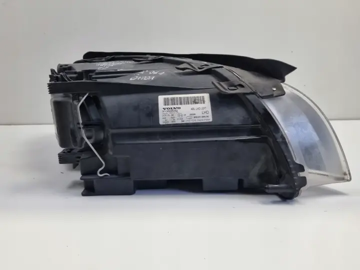 Volvo S80 II V70 III PRZEDNIA LAMPA LEWA LEWY PRZÓD XENON SKRĘTNY 31353532