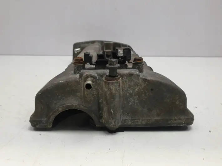 Hyundai Santa Fe 2.7 V6 POKRYWA ZAWORÓW