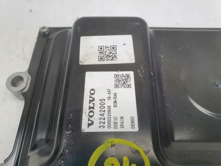 0606dda3d7eb92320f69a148aab763d4