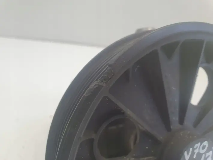 Volvo C70 S70 V70 2.4 B POMPA WSPOMAGANIA oryginał 30741121