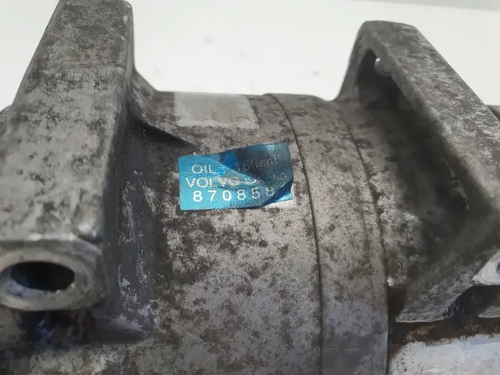 Volvo S60 I V70 II 2.4 D5 SPRĘŻARKA KLIMATYZACJI pompa 8708581