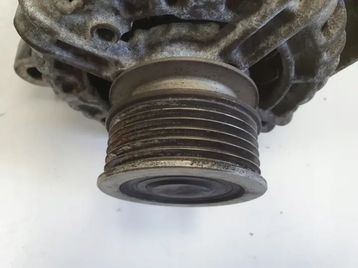 Opel Vectra C 1.9 CDTI ALTERNATOR