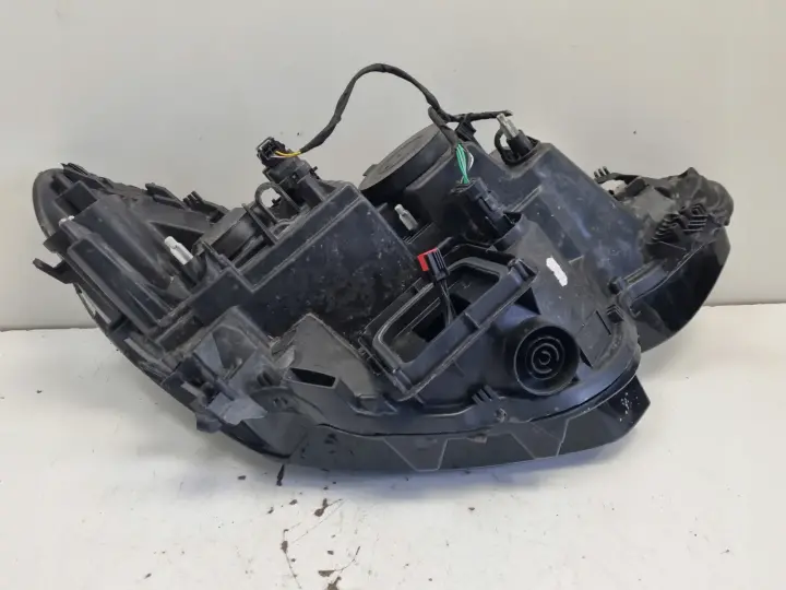 Renault Megane IV PRZEDNIA LAMPA LEWA lewy przód LED EUROPA 260602792R