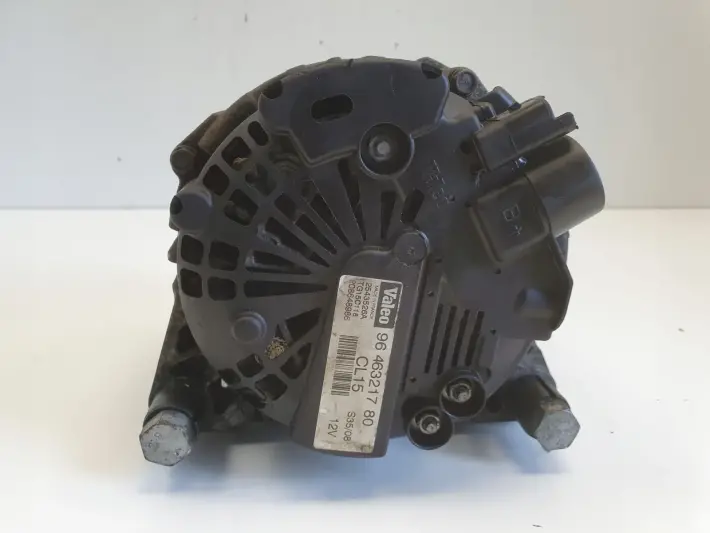 Peugeot 207 1.6 HDI ALTERNATOR 9646321780 valeo