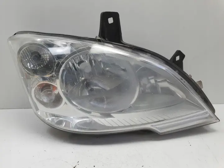 Mercedes Vito Viano W639 LIFT PRZEDNIA LAMPA PRAWA prawy przód A6398201961