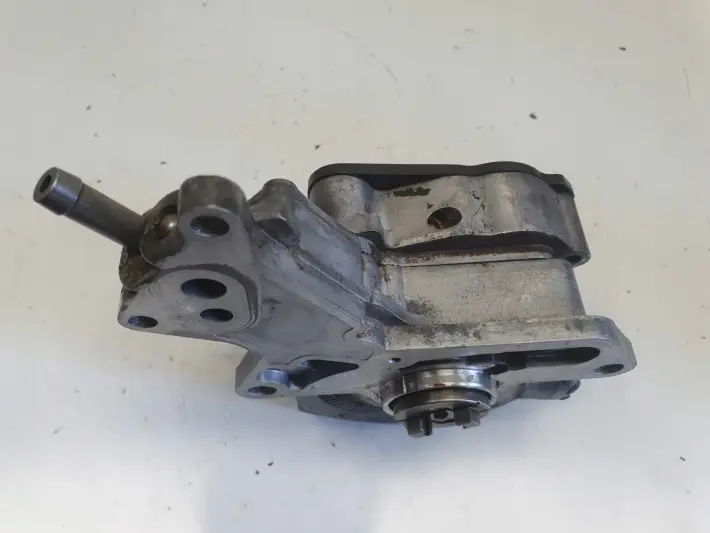 VW Passat B5 1.9 TDI POMPA VACUM wakum 038145209E