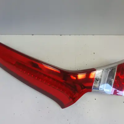 Volvo V70 III 14-16r LIFT TYLNIA LAMPA LEWA LEWY TYŁ kierowcy