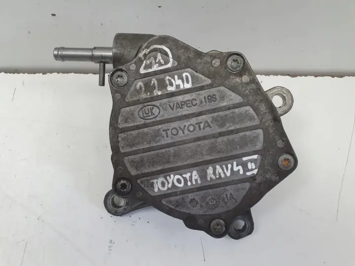 Toyota RAV4 RAV-4 III 2.2 D4D POMPA VACUM wakum