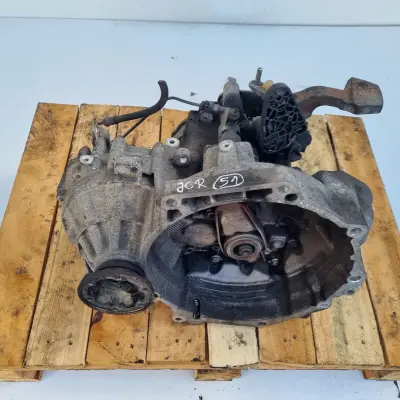 VW Passat B6 1.9 TDI SKRZYNIA BIEGÓW manualna JCR manual