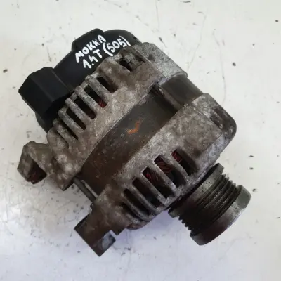 Opel Astra IV J 1.4 T turbo ALTERNATOR 13581885 100A