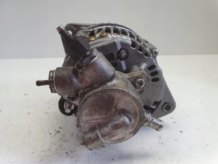 Opel Combo C 1.7 CDTI DI ALTERNATOR pompa vacum
