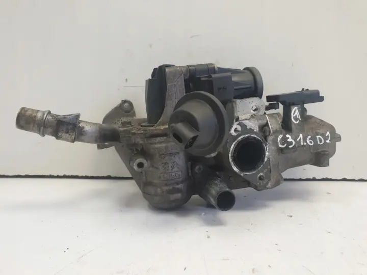 264f692211edfcfed4df54d8c477e2a1