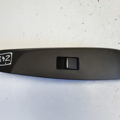 Toyota Camry VIII Prawy przełącznik szyby Panel sterowania szyb 74272-33380