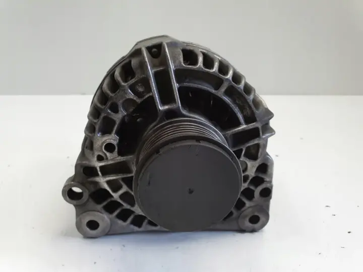 Audi A3 8L Golf IV 1.9 TDI ALTERNATOR bosch 0123515021 038903023L 90A