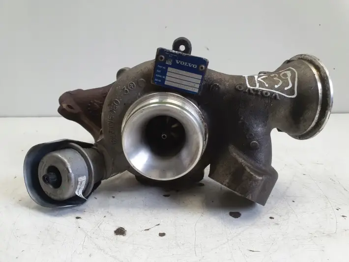 Volvo XC60 S60 V60 II 2.0 D3 TURBOSPRĘŻARKA turbo 31459962 31491217 D4204T5