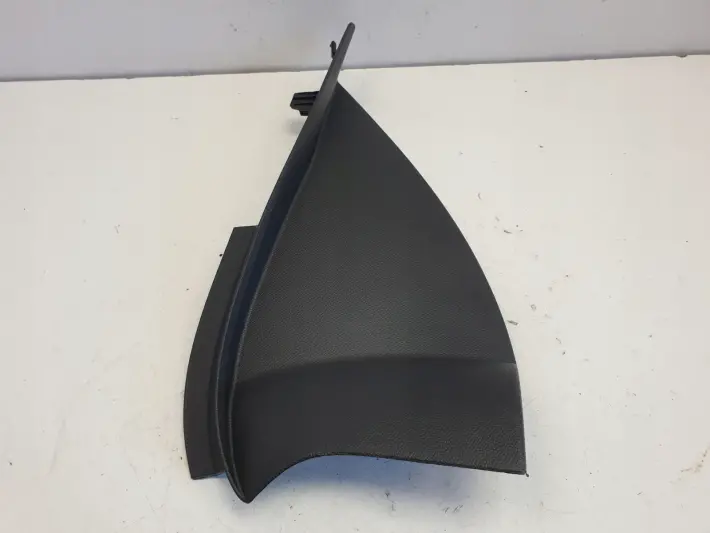 Corsa F 1.2 12V PRAWA OSŁONA DESKI ROZDZIELCZEJ