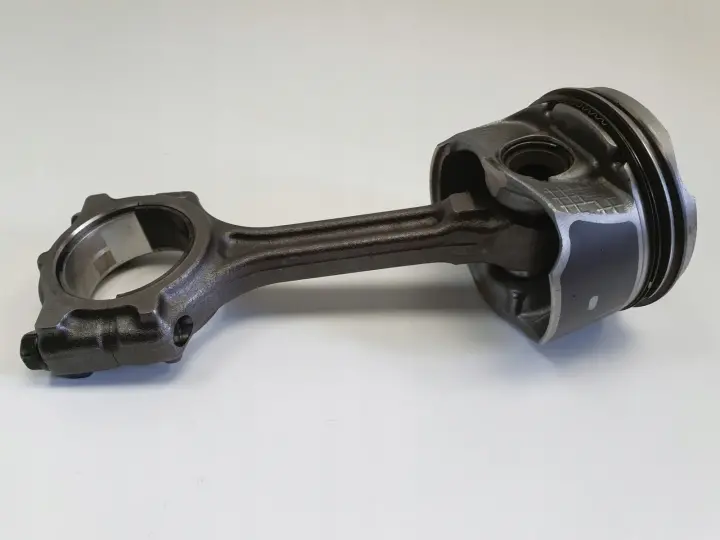 Renault Captur 1.3 TCe TŁOK KORBOWÓD