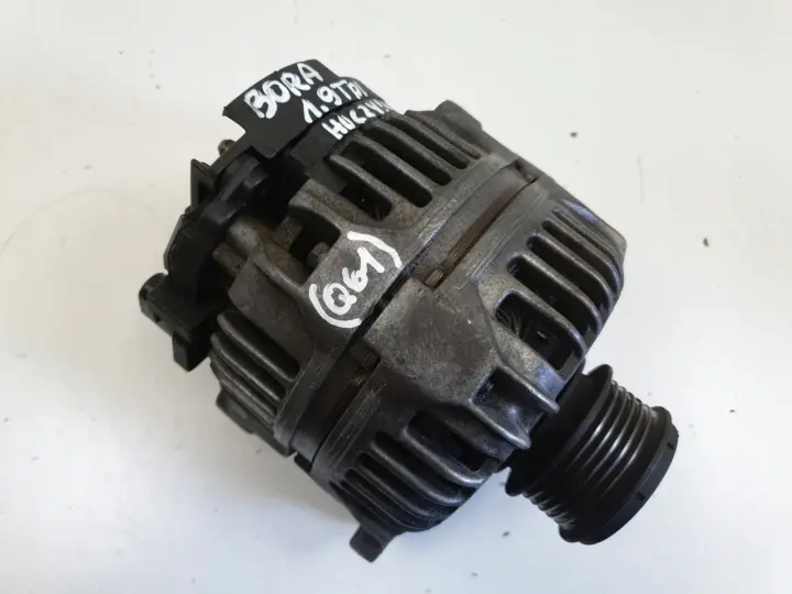 VW Bora Golf IV 1.9 TDI ALTERNATOR 0124325001 038903023L 90A