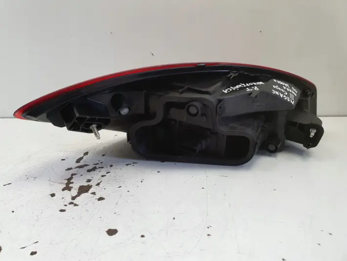 Renault Megane III Coupe 08-16r TYLNA LAMPA PRAWA prawy tył kierowcy valeo