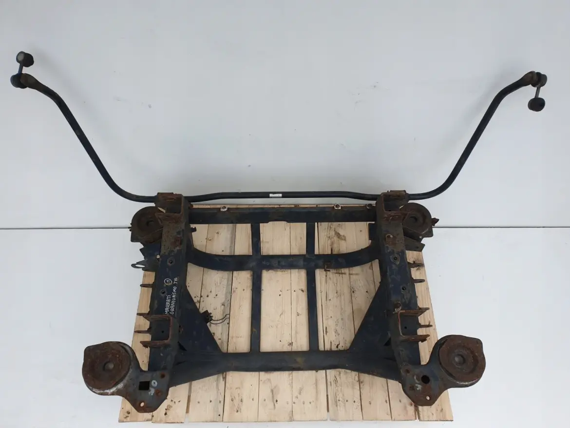 Maserati Granturismo 4.7 V8 TYLNE SANKI TYŁ