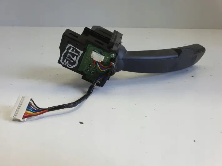 Volvo S60 II MANETKA ŚWIATEŁ Kierunkowskazów przełącznik 31264162