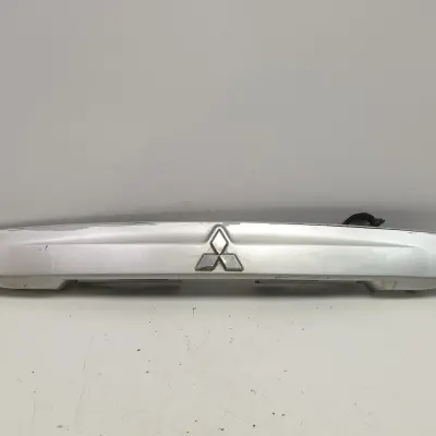 Mitsubishi Space Star BLENDA KLAPY BAGAŻNIKA Tył